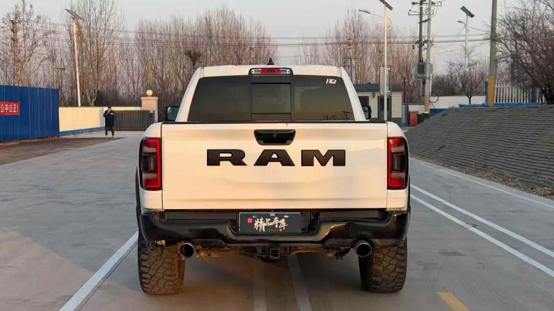 濰坊19年道奇公羊9