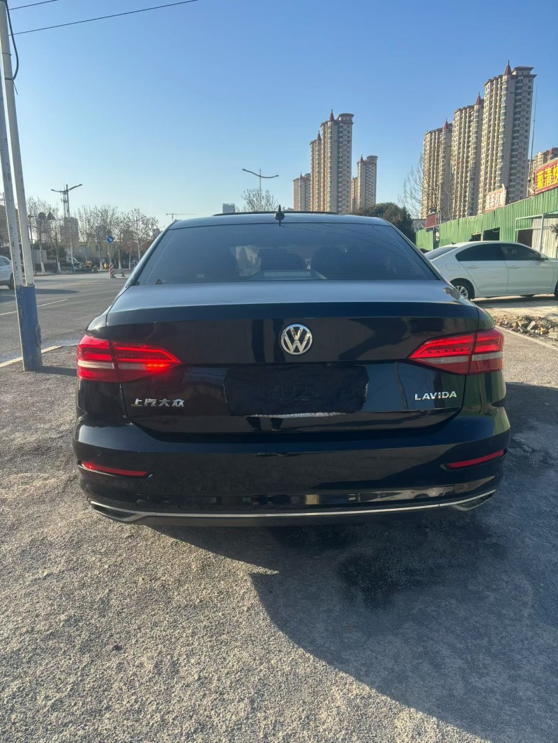 菏泽20年大众朗逸5