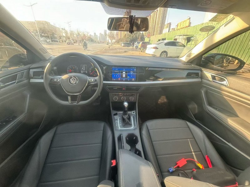 菏泽20年大众朗逸7