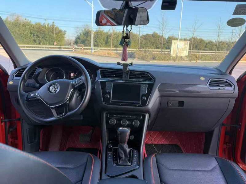 徐州18年大众途观5