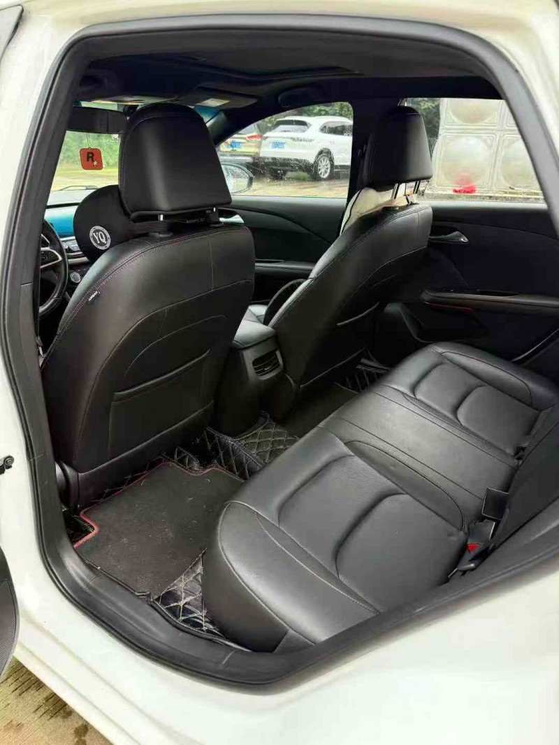 乐山21年雪佛兰科鲁泽4