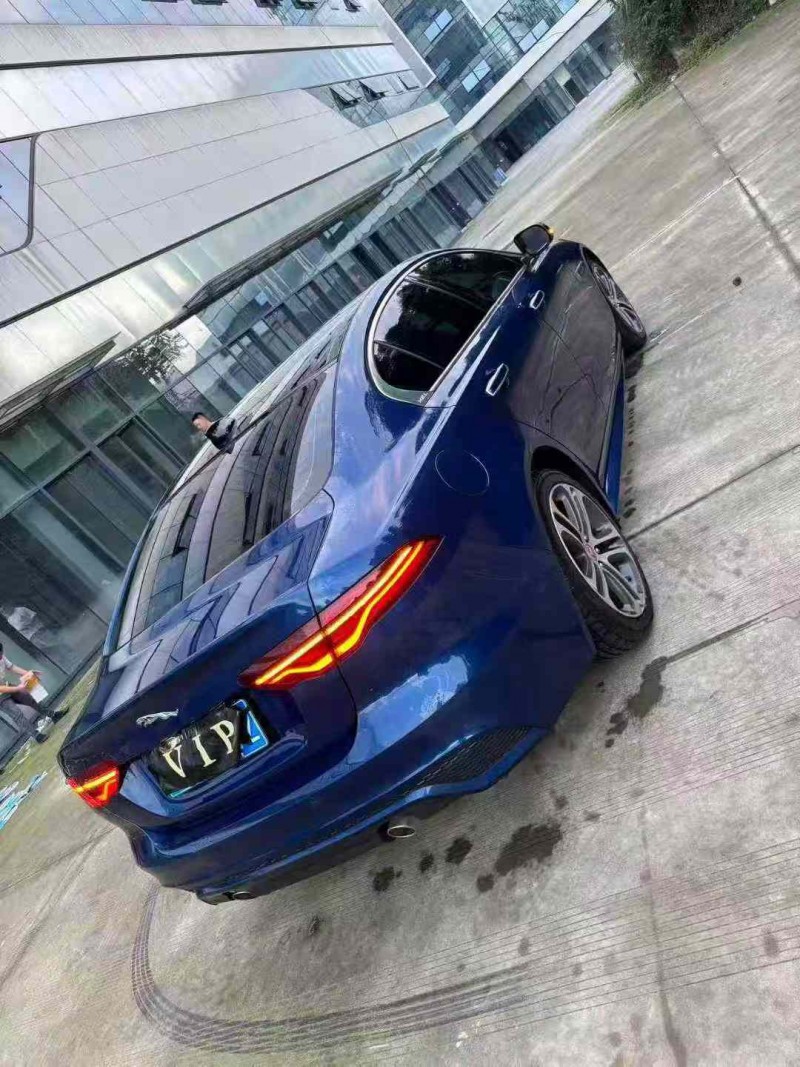 乐山21年捷豹XE5