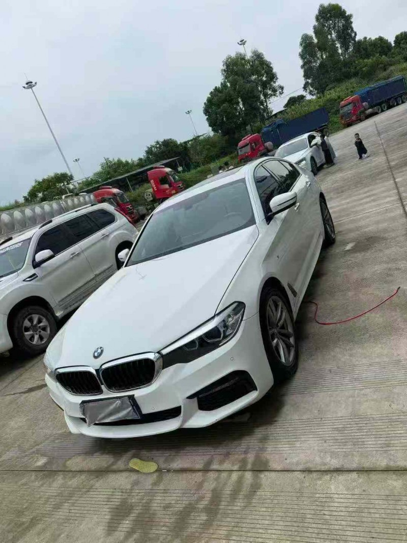 乐山18年宝马5系2