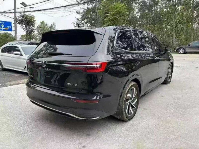 徐州25年大众威然8