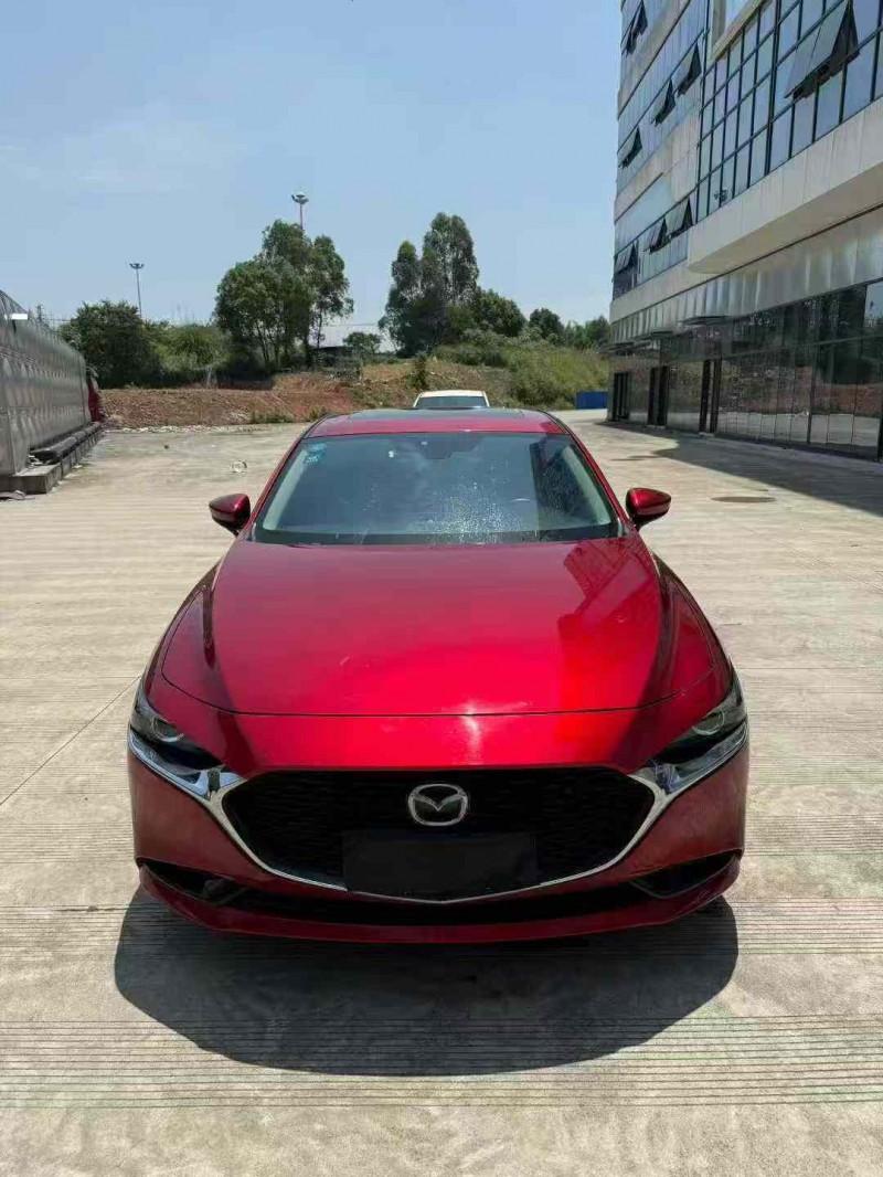 乐山20年马自达昂克赛拉1