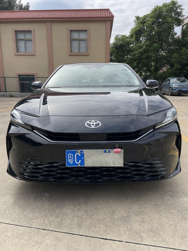 中山25年丰田凯美瑞1