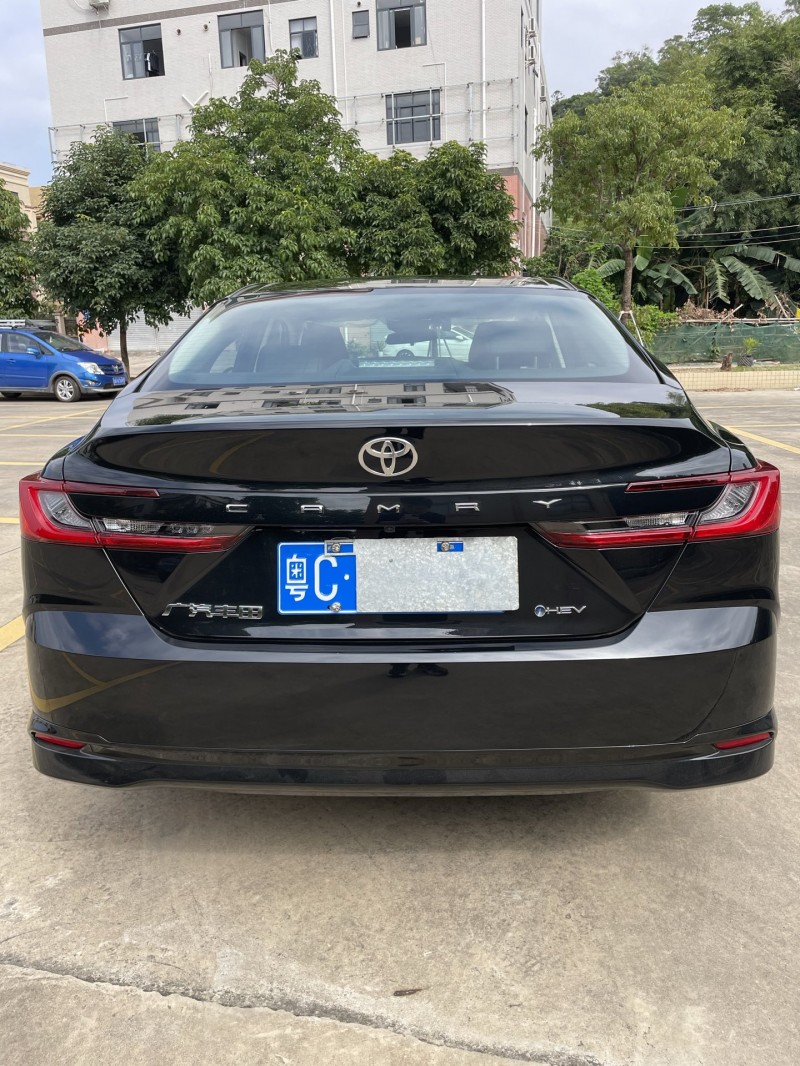 中山25年丰田凯美瑞8