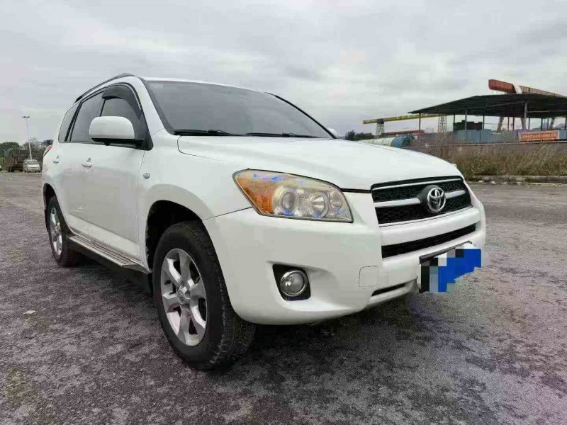 钦州11年丰田RAV4荣放3