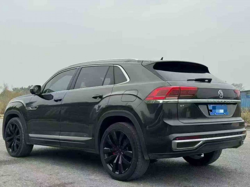 钦州19年大众途昂8