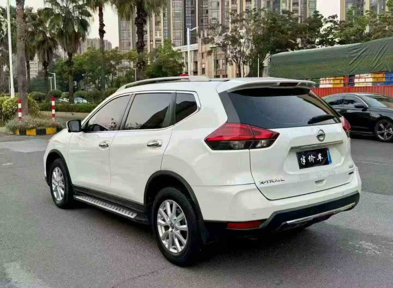 江门19年日产奇骏7