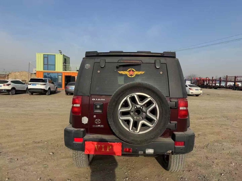 乌鲁木齐18年北京BJ406