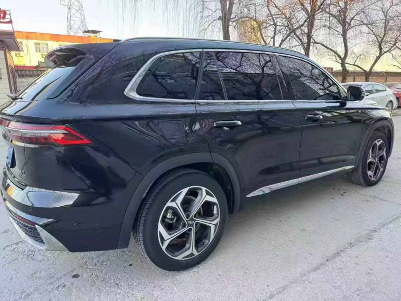 保定22年吉利星越8