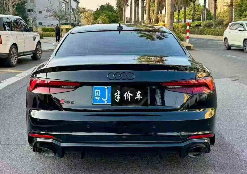 湛江18年奧迪A59