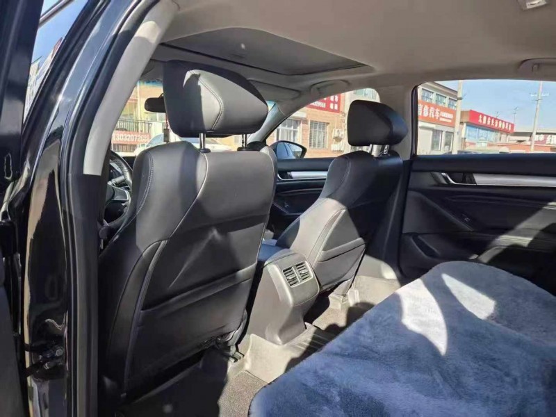 保定22年本田雅阁4