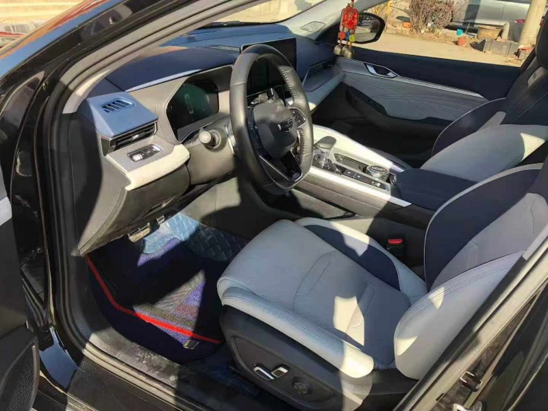 保定23年吉利星瑞4