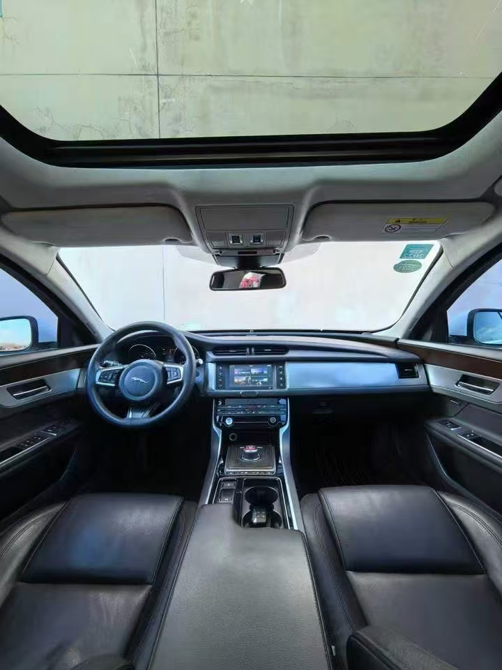 营口18年捷豹XFL4