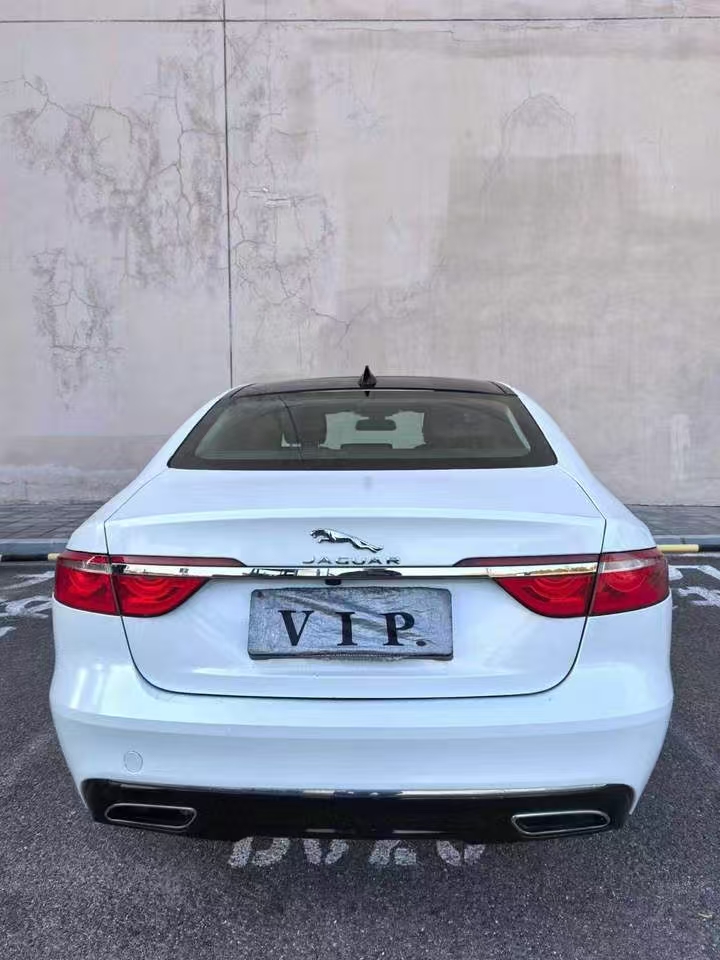 营口18年捷豹XFL8