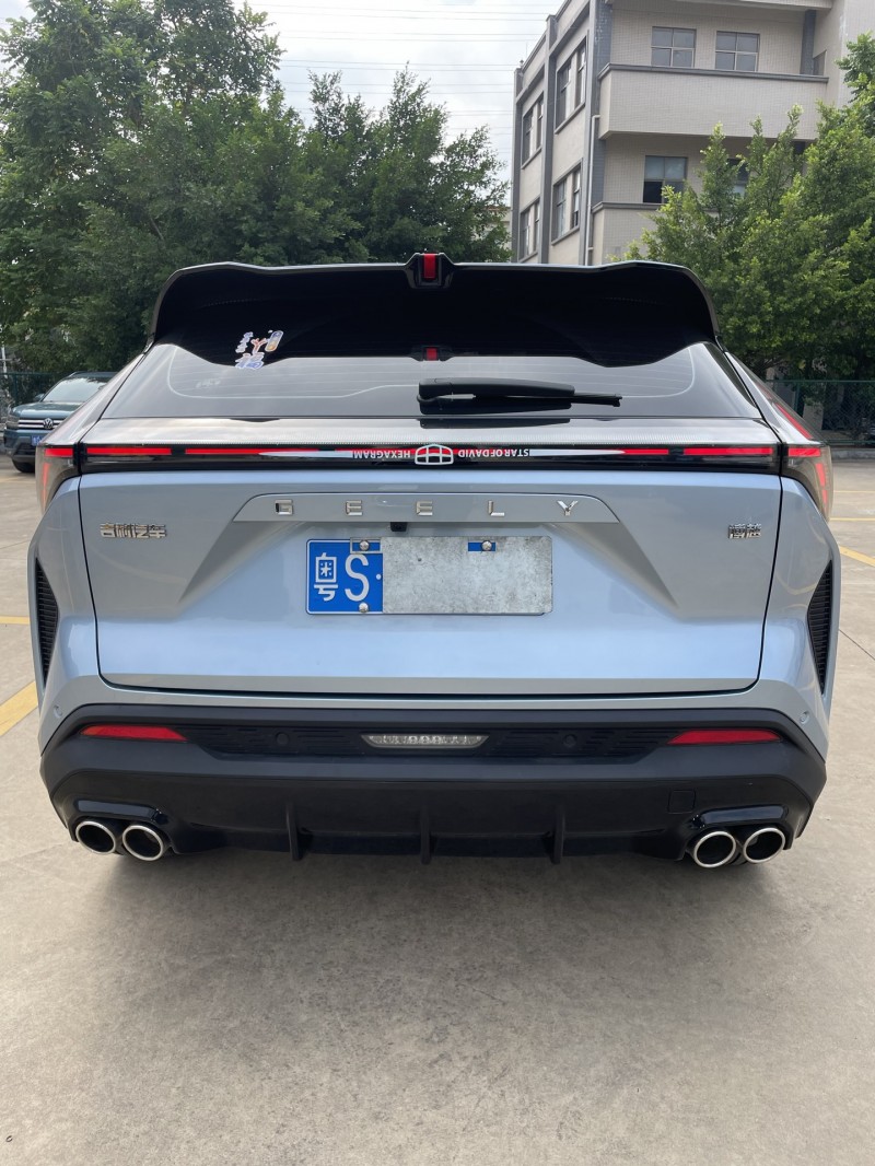 中山23年吉利博越9