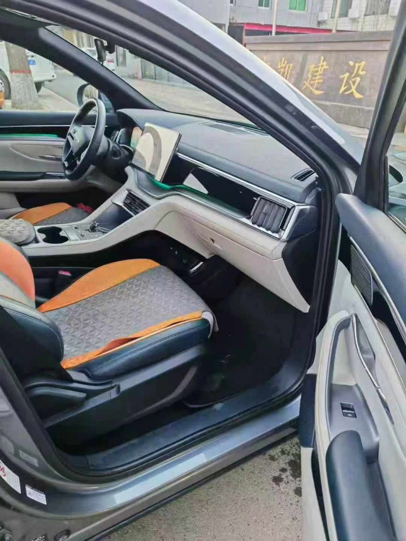 保定24年比亚迪宋6