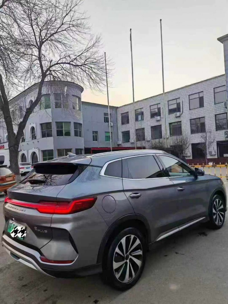 保定24年比亚迪宋8