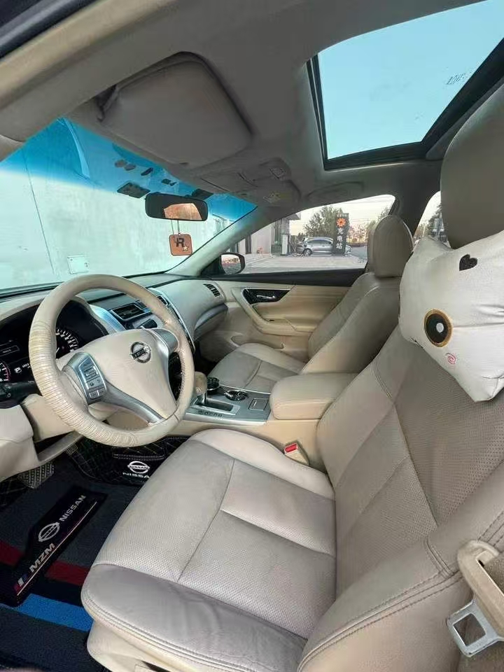 营口19年日产天籁3