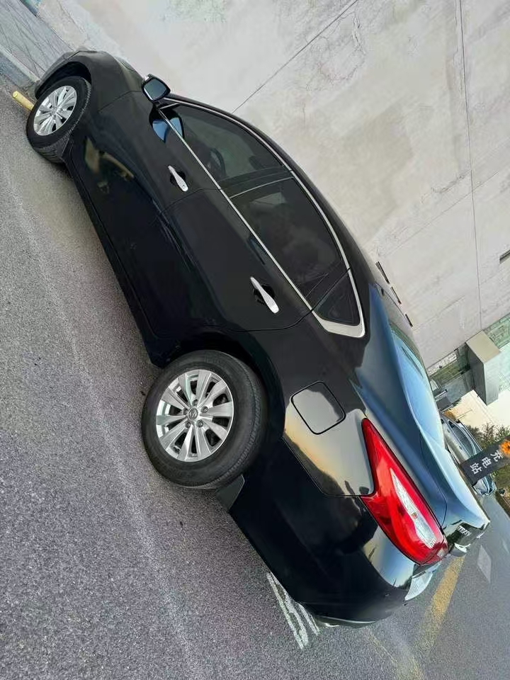 营口19年日产天籁7