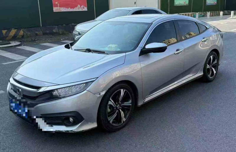 江门18年本田思域2