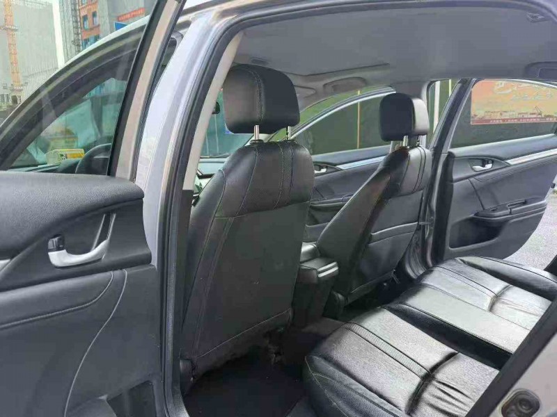 江门18年本田思域6