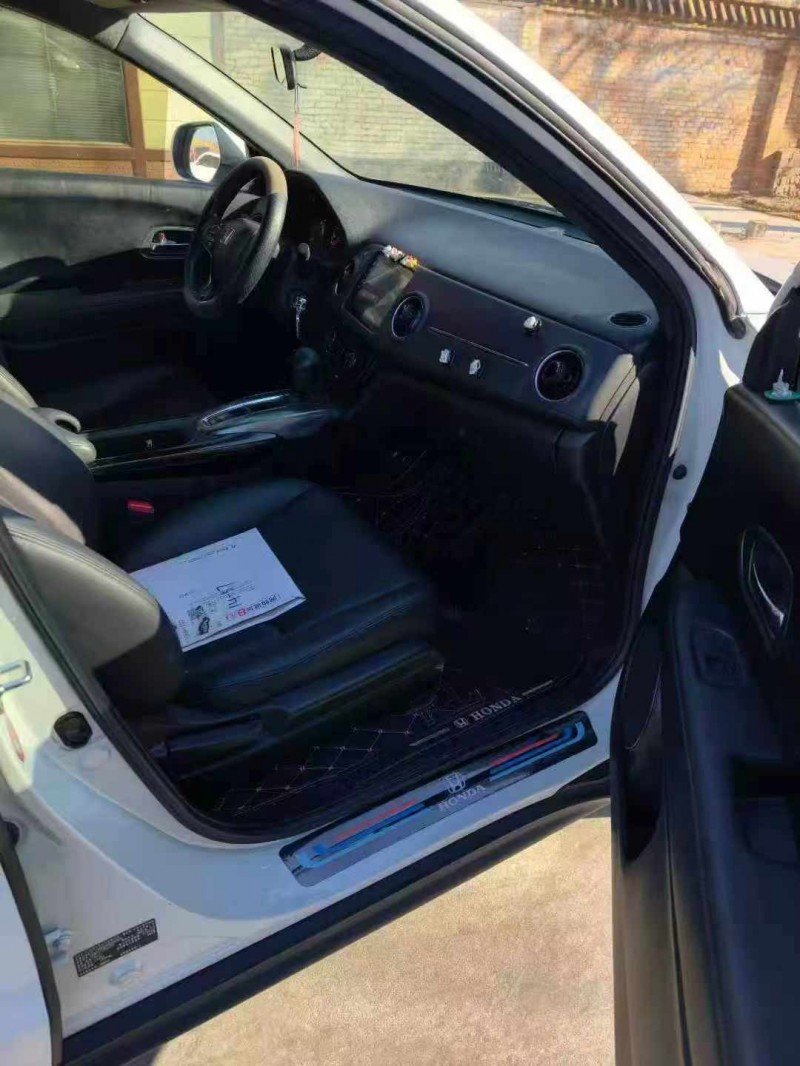 保定21年本田XRV5