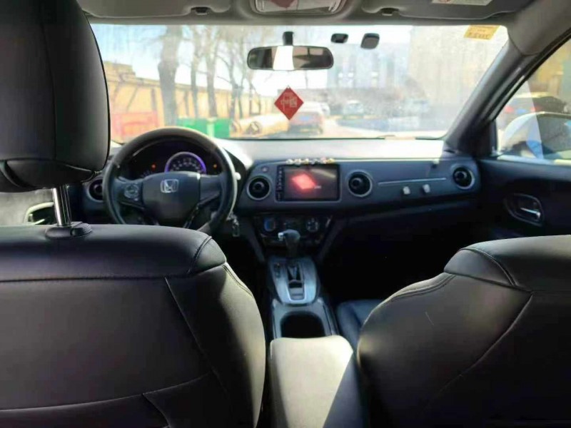 保定21年本田XRV6