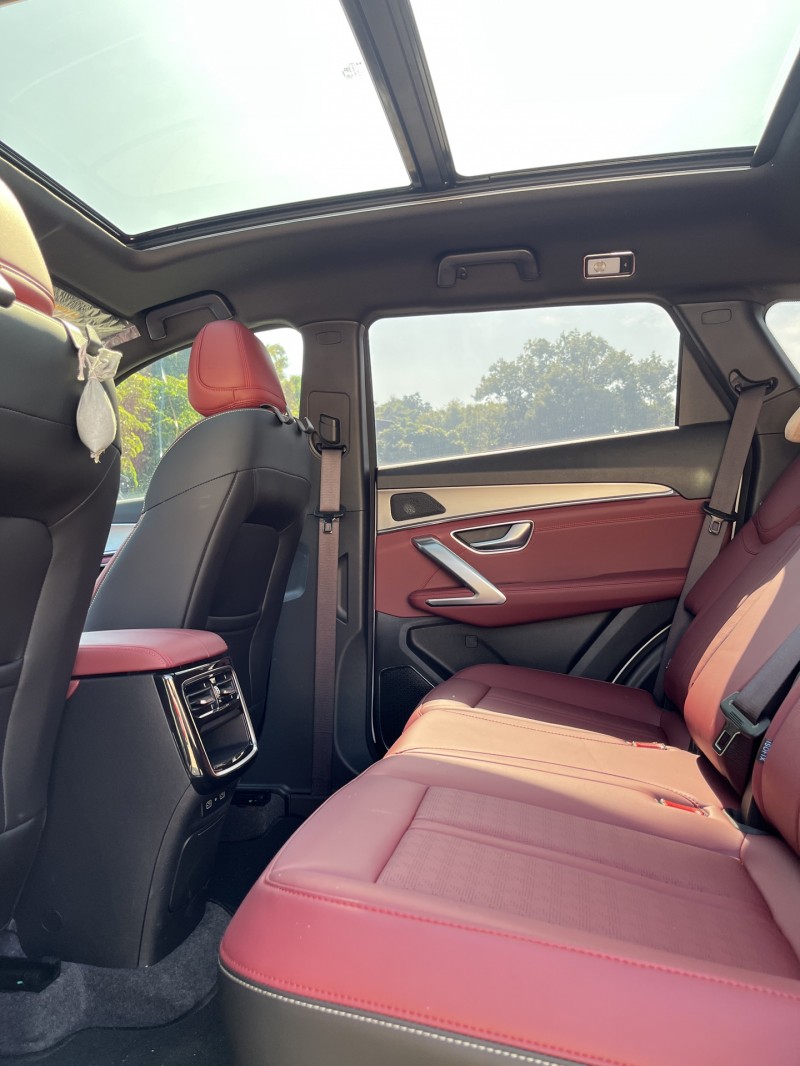 中山25年奇瑞捷途6