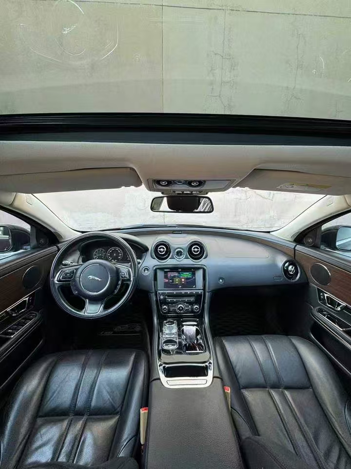 营口18年捷豹XJL4