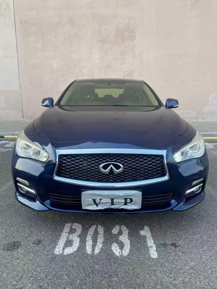 营口15年英菲尼迪Q50L1