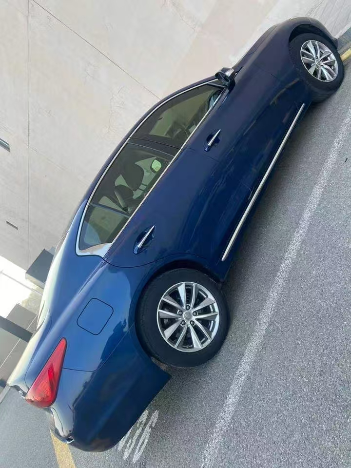 营口15年英菲尼迪Q50L9