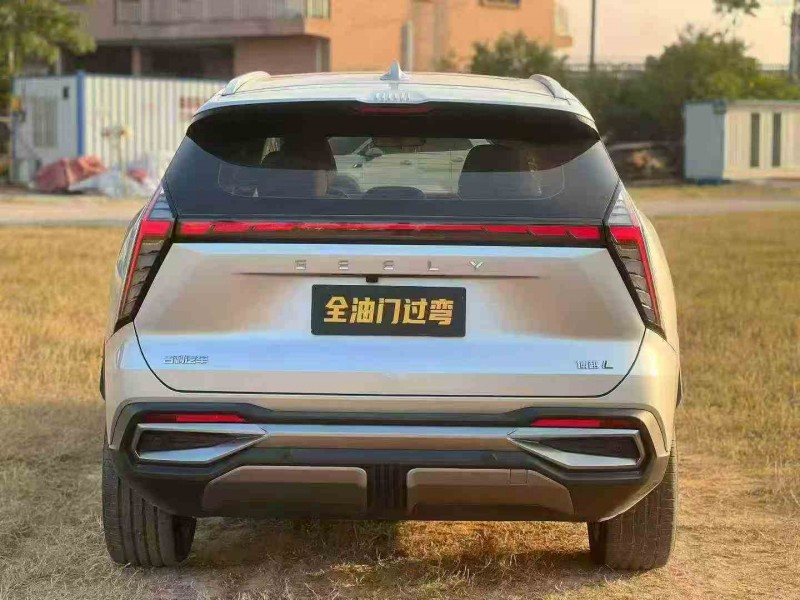 江门24年吉利博越8