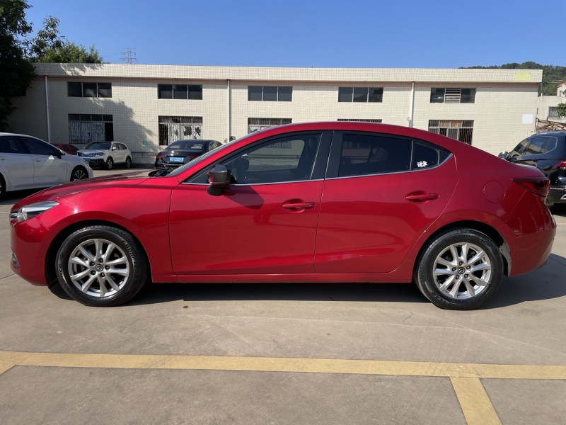 中山17年马自达昂克赛拉3