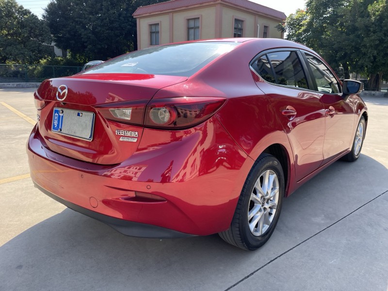 中山17年马自达昂克赛拉4