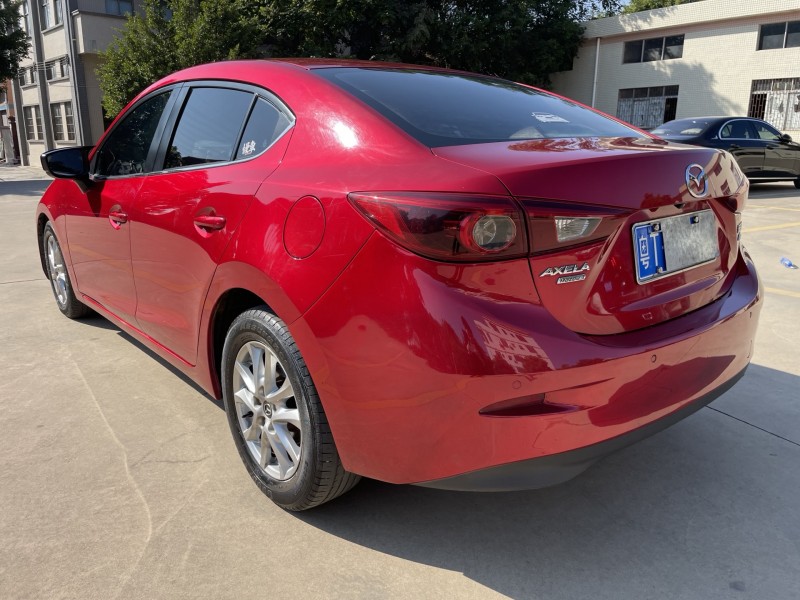 中山17年马自达昂克赛拉5