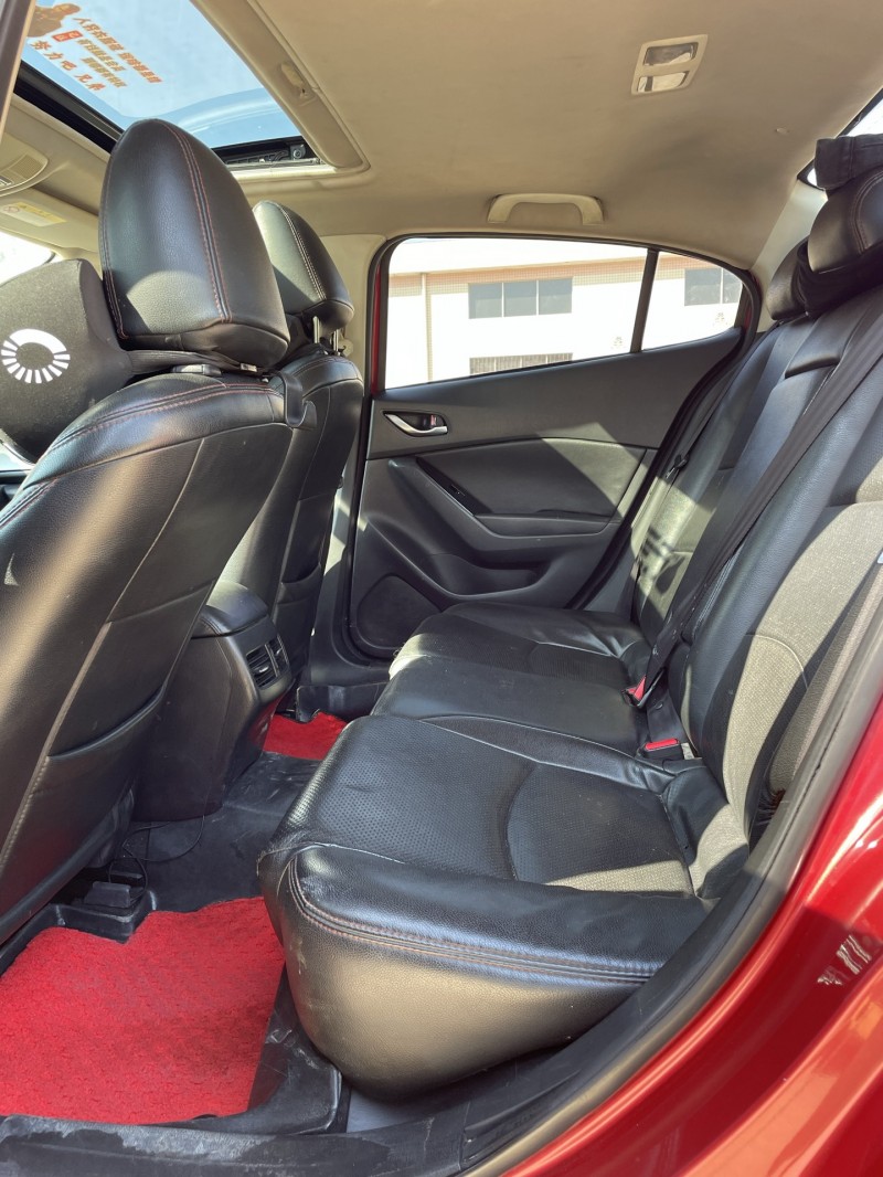 中山17年马自达昂克赛拉6