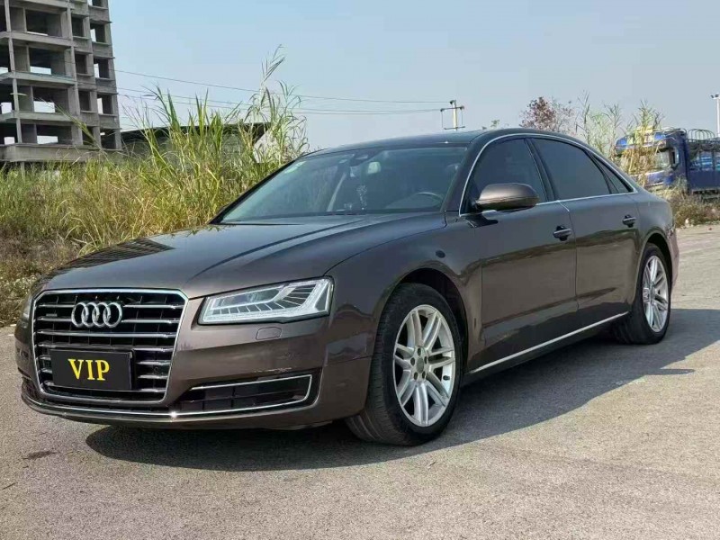 衡阳18年奥迪A8L3