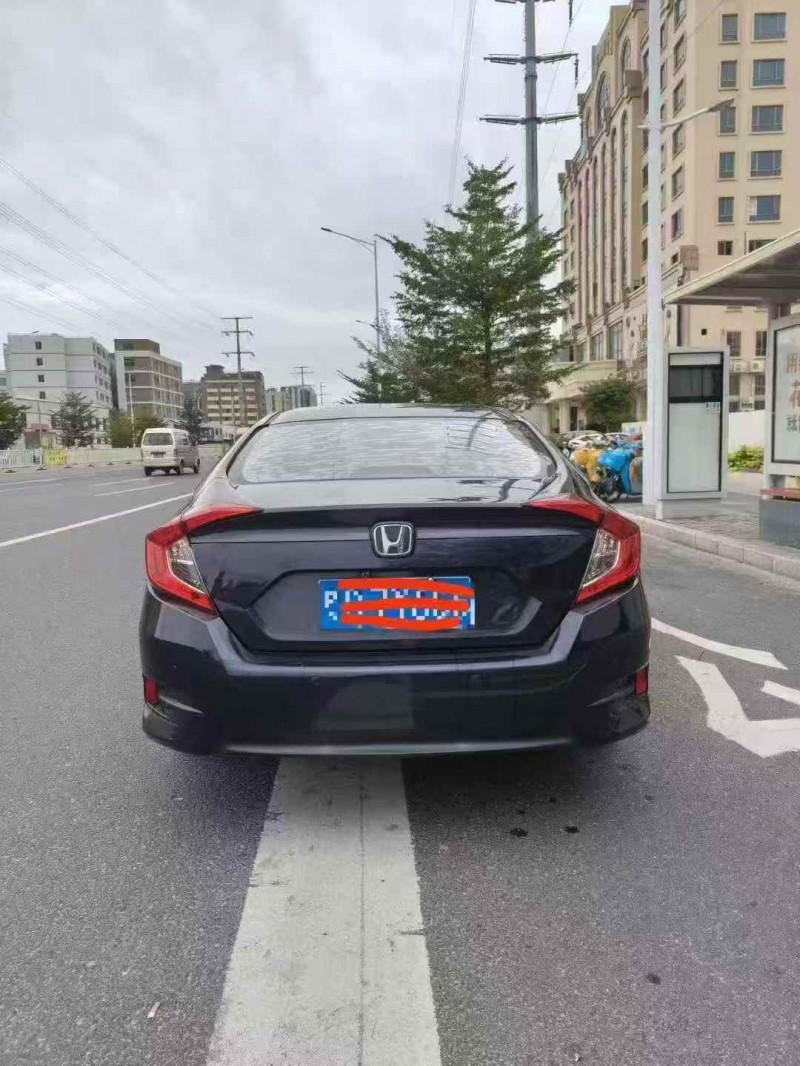 广州17年本田思域8