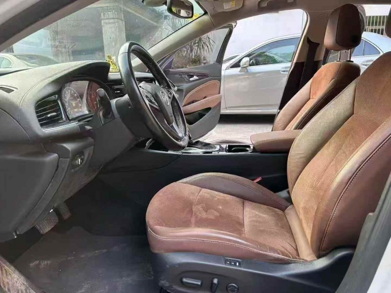 广州18年别克君威4