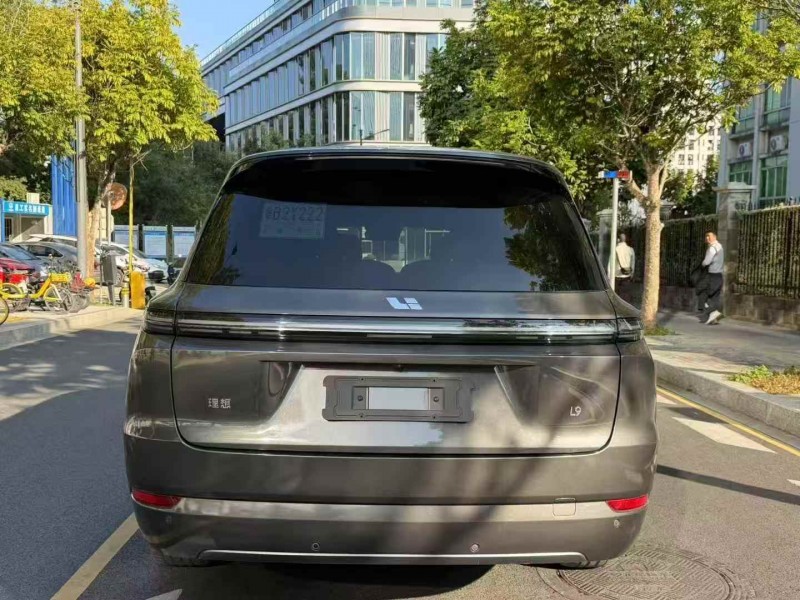 广州23年理想L99