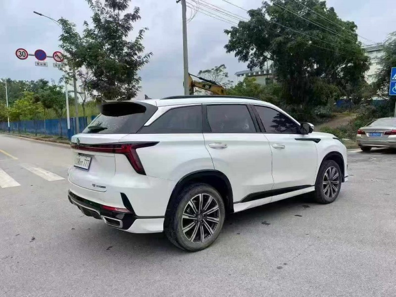 南宁24年长安汽车CS757