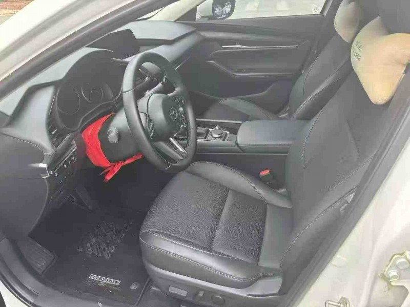 南宁25年马自达昂克赛拉4