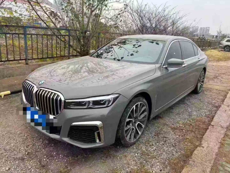 九江21年宝马7系3