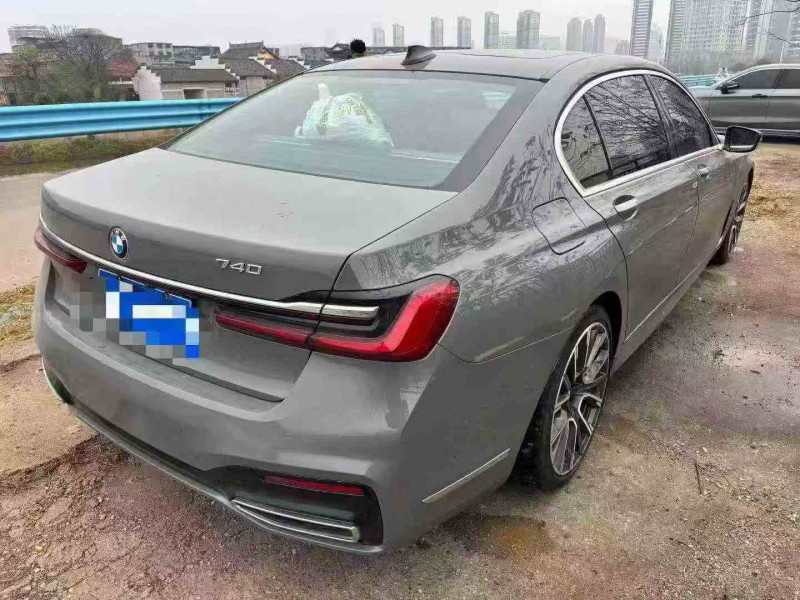 九江21年宝马7系8