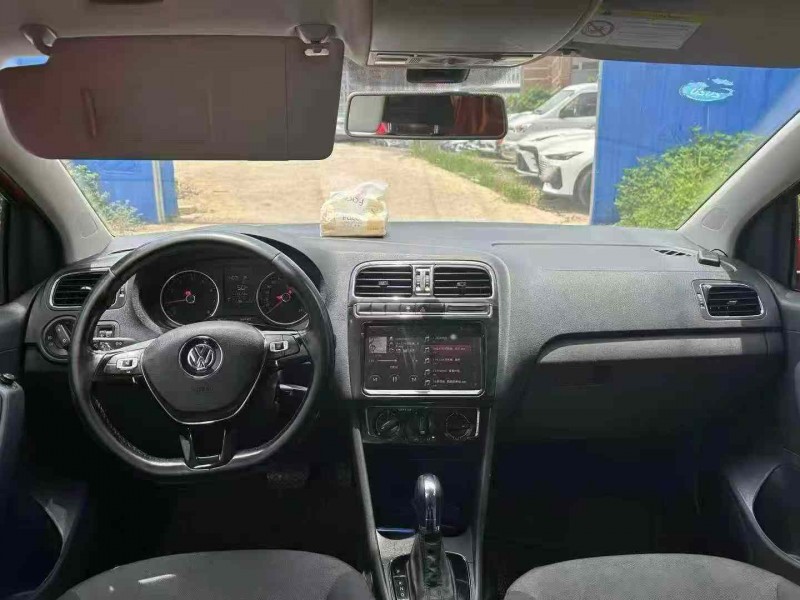 南宁17年大众polo5