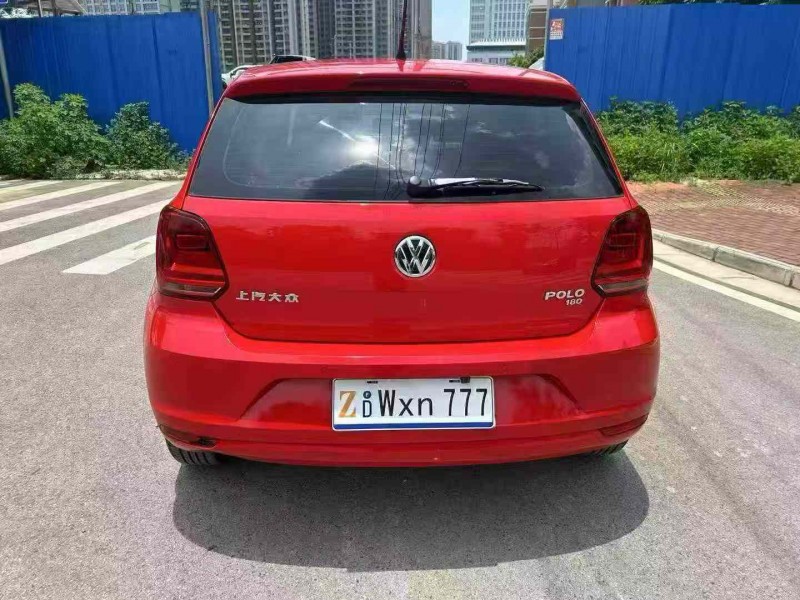 南宁17年大众polo9