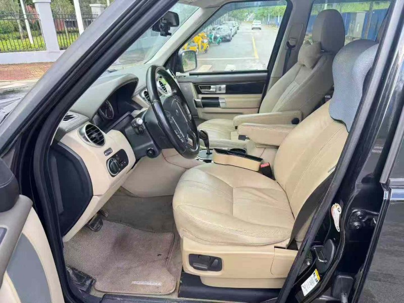 南宁13年路虎发现4